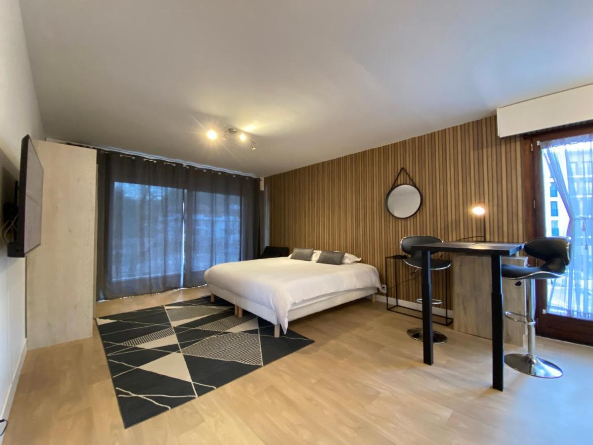 Studios & Chambres Aux Portes De Geneve Saint-Julien-en-Genevois Luaran gambar