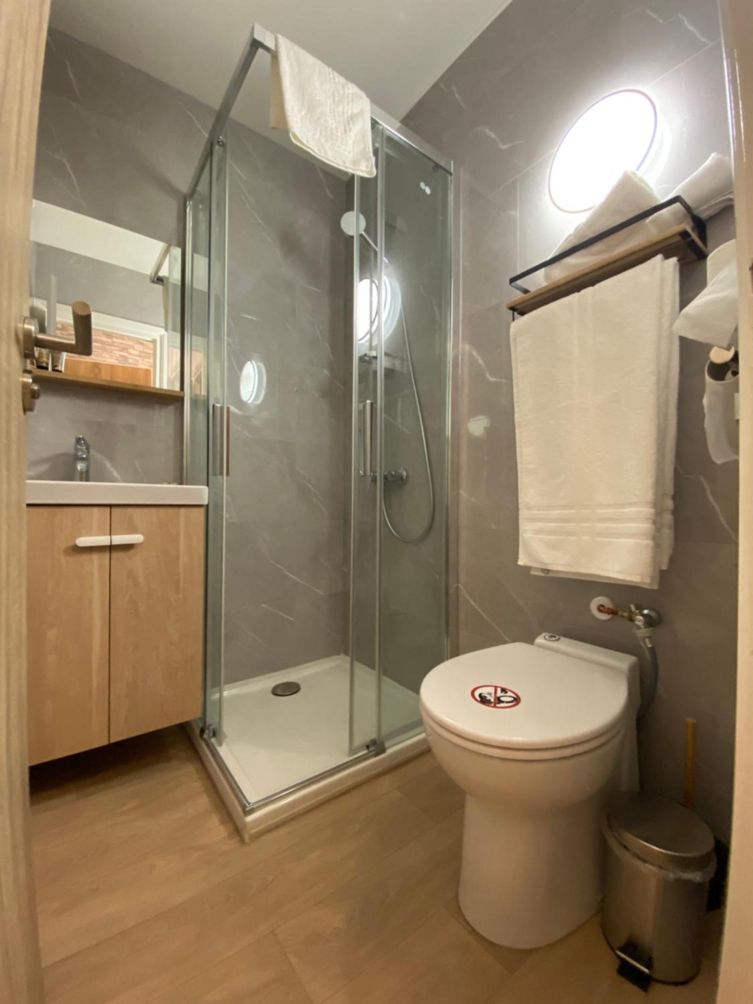 Studios & Chambres Aux Portes De Geneve Saint-Julien-en-Genevois Luaran gambar